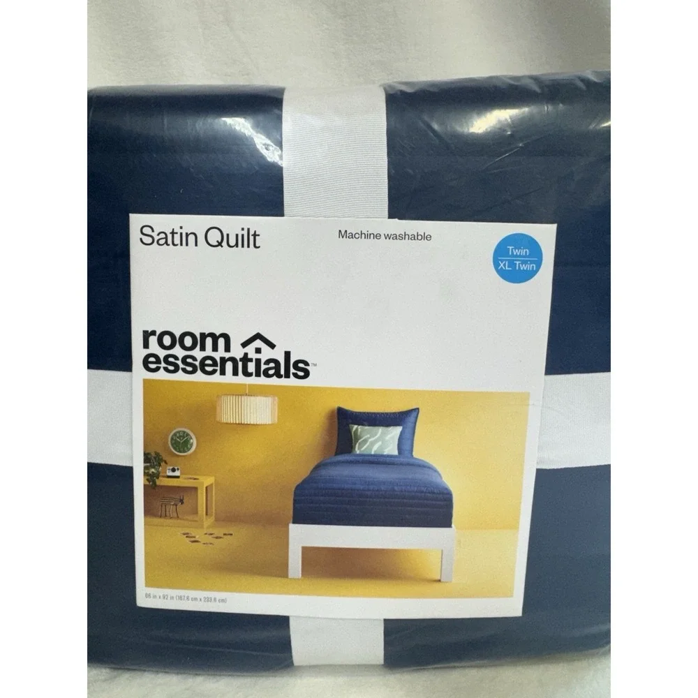 Twin/XL Twin Satin Quilt Dark Blue - Room Essentials 92in X 66in